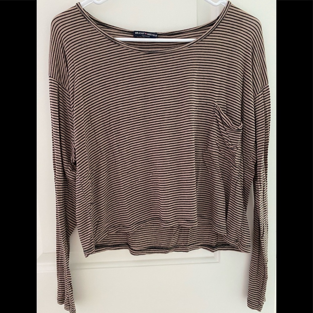 Brandy Melville long sleeve tee